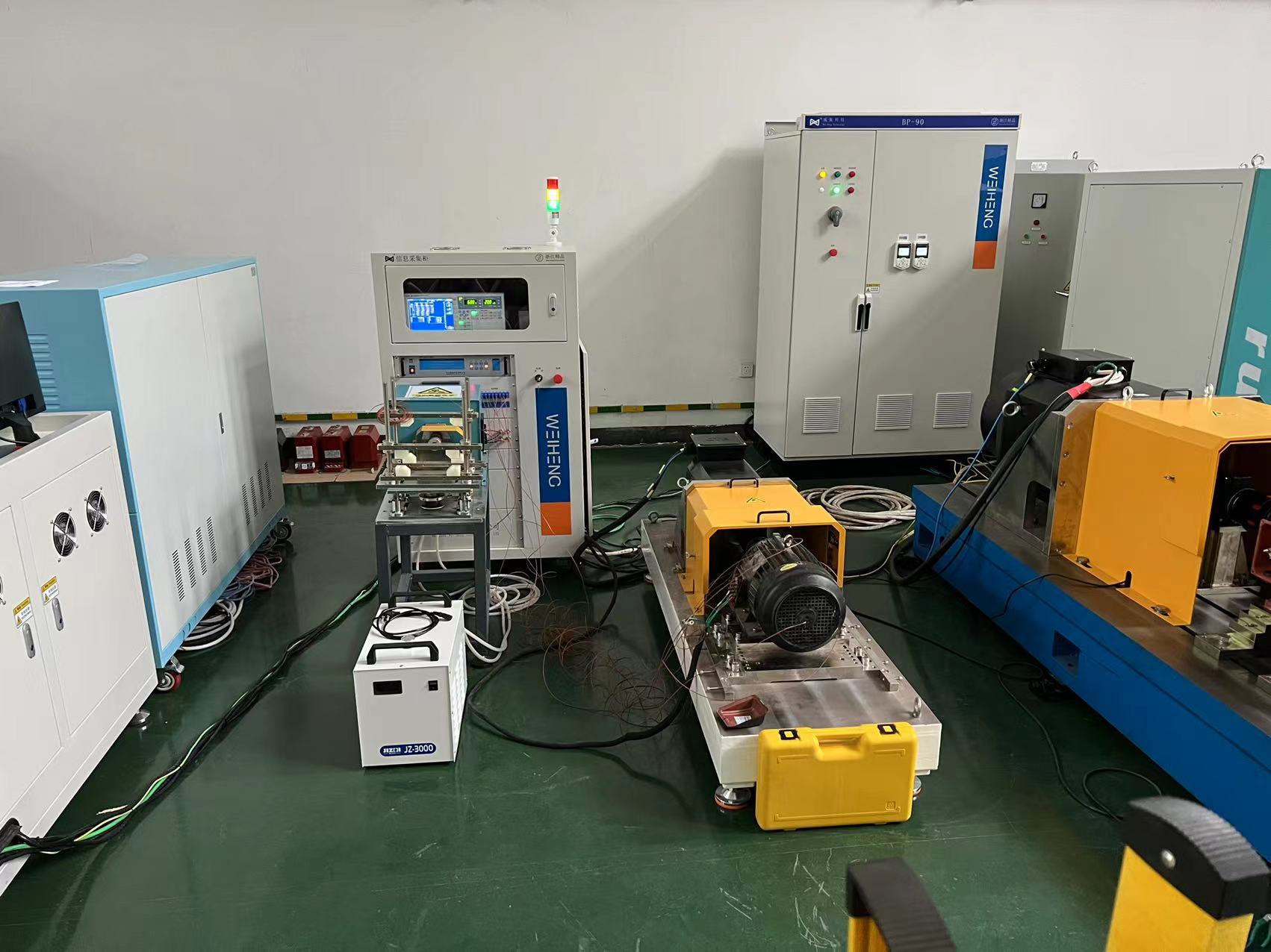 嘉興市方圓檢測技術有限公司調試現(xiàn)場